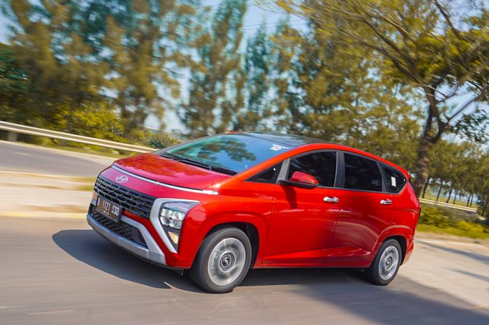 Kaki Santai, Hyundai Stargazer Bisa Jalan Tanpa Injak Pedal Gas, Mulai Kecepatan Segini