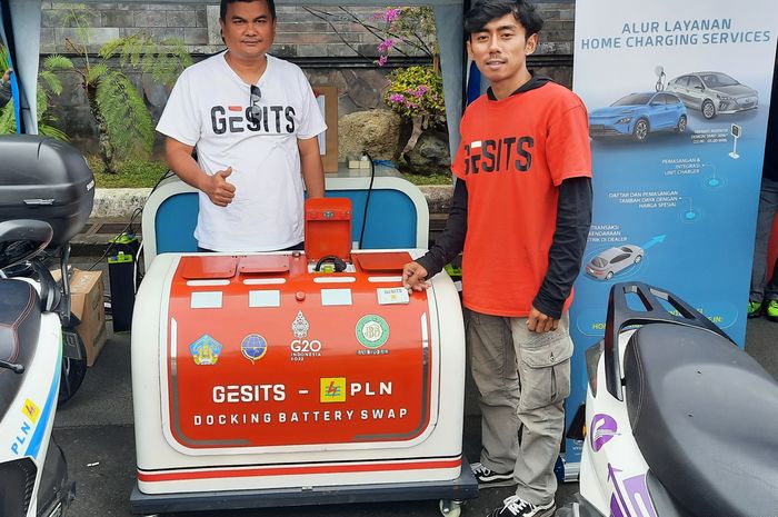 Docking Battery Swap yang diperlihatkan dalam acara EV Goes To Geopark Batur.
