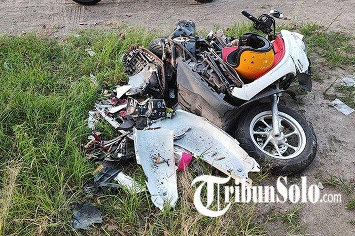 Honda Scoopy yang terlibat kecelakaan karambol di Jalan Solo-Jogja Wonosari Klaten, Selasa (26/07/2022).