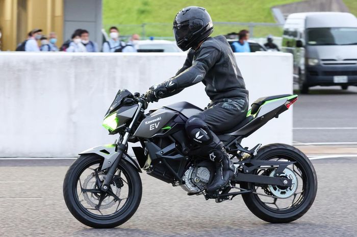 Prototype motor listrik Kawasaki EV muncul di ajang Suzuki 8 Hours