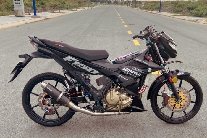 Modifikasi keren Suzuki Satria F150