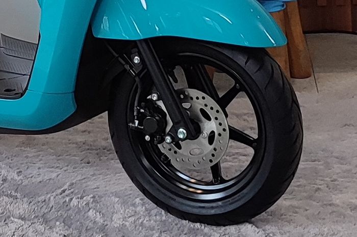 Perawatan veleg motor matic perlu dilakukan secara berkala. Tips harian motor matic perawatan velg