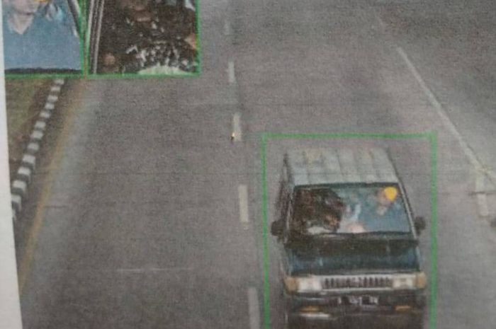 Bukti tilang elektronik yang diterima pemilik Toyota Kijang Super.