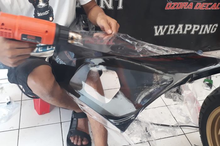 Melapisi Bodi Motor Pakai Lapisan PPF atau VPF Disarankan Saat Baru, Ini Alasannya