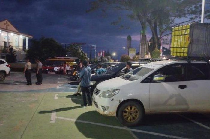 Toyota Kijang Innova dan 9 mobil lain yang berubah fungsi jadi pikap mendapat sanksi tilang oleh Satlantas Polres Luwu Timur