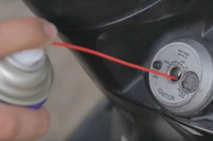 Perawatan lubang kunci motor matic