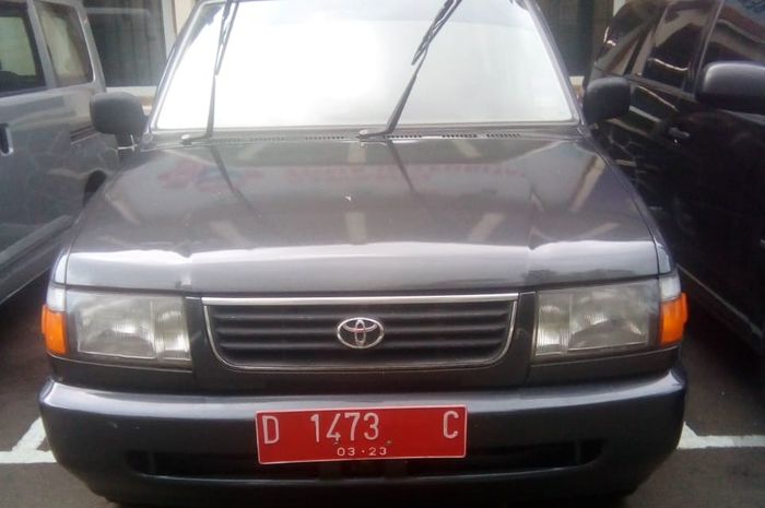Kondisi Toyota Kijang LGX 1998 eks pemerintah yang dilelang, STNK dan BPKB lengkap.