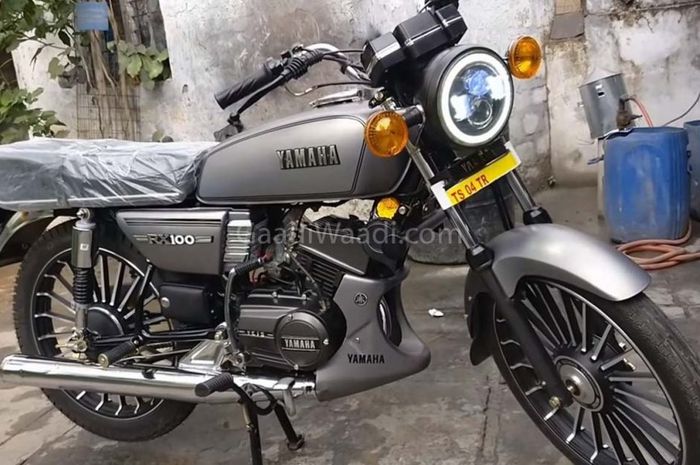 Kabar terkait kehadiran Yamaha RX100 reborn di India mulai ramai dibicarakan.