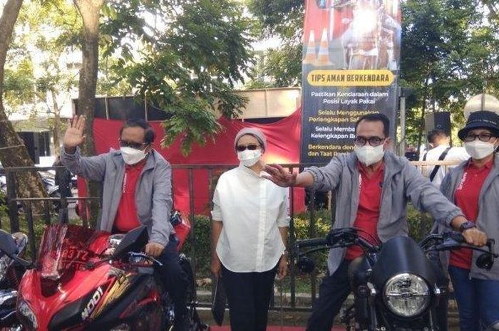 Cerita para menteri saat mengendarai motor di masa muda