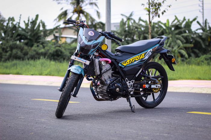 Modifikasi sporty Suzuki Satria F150