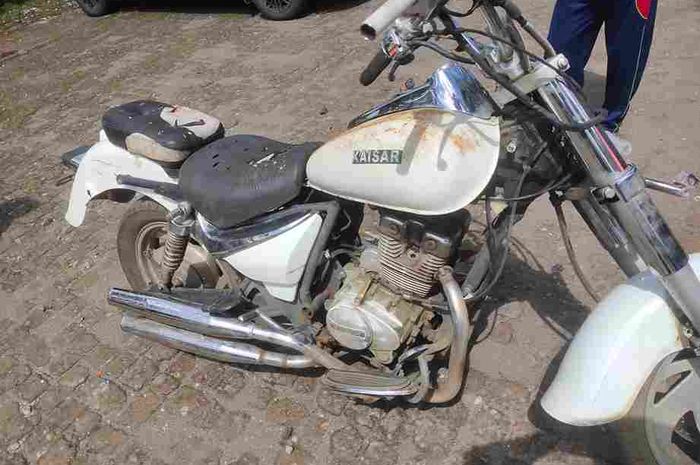 Hampir-Davidson Kaisar KS 150 yang akan dilelang KPKNL Bengkulu.