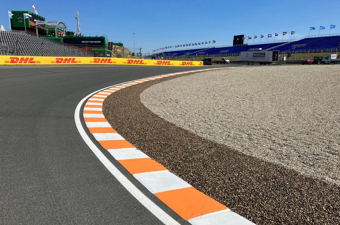 Gravel palsu di Sirkuit Zandvoort F1 Belanda 2022