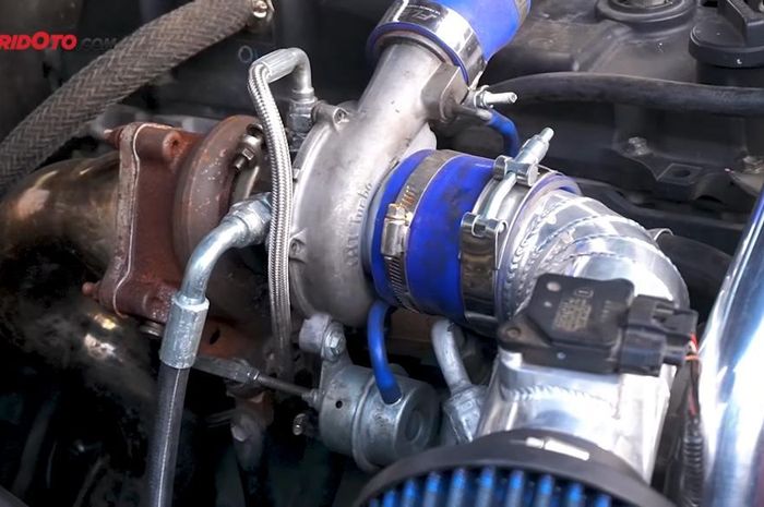Pasang turbocharge baru