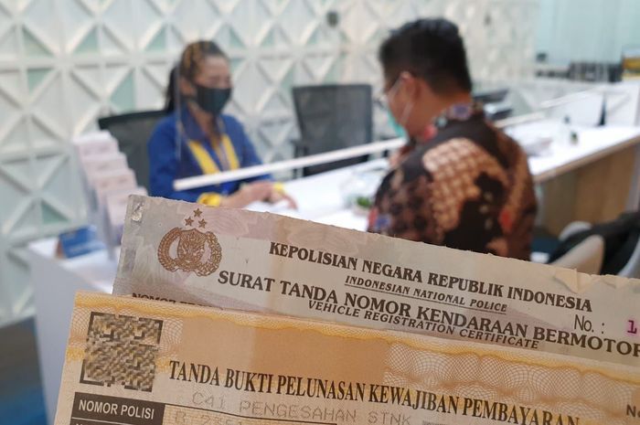 Ilustrasi. Pemutihan pajak kendaraan 2022 kembali hadir di Jawa Tengah, cuma berlaku sampai akhir November.