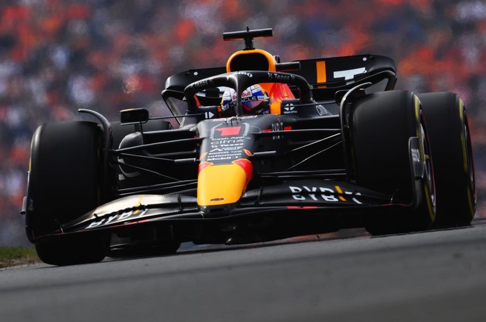 Max Verstappen kena penalti lima grid pada balapan F1 Italia 2022