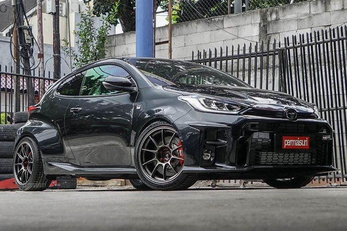 Modifikasi Toyota GR Yaris berdandan keren di Permaisuri Ban