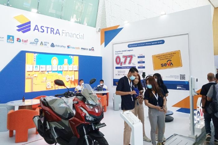 Booth Astra Financial di GIIAS Surabaya 2022
