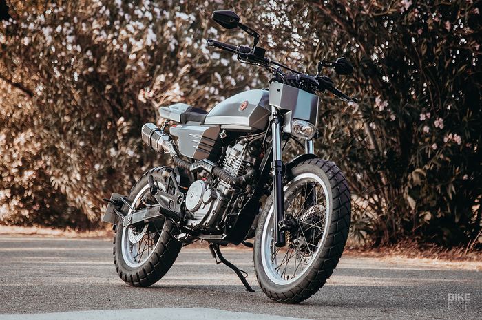 Honda SLR 650 street tracker dari deWolf Moto Co.