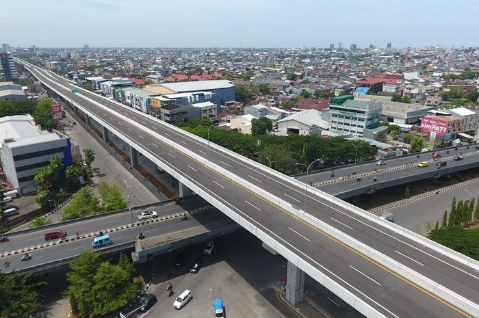 PT MNN dan PT JTSE gelar program 'Toll Vaganza' di jalan tol Makassar yang bisa dimafaatkan oleh para pengendara.