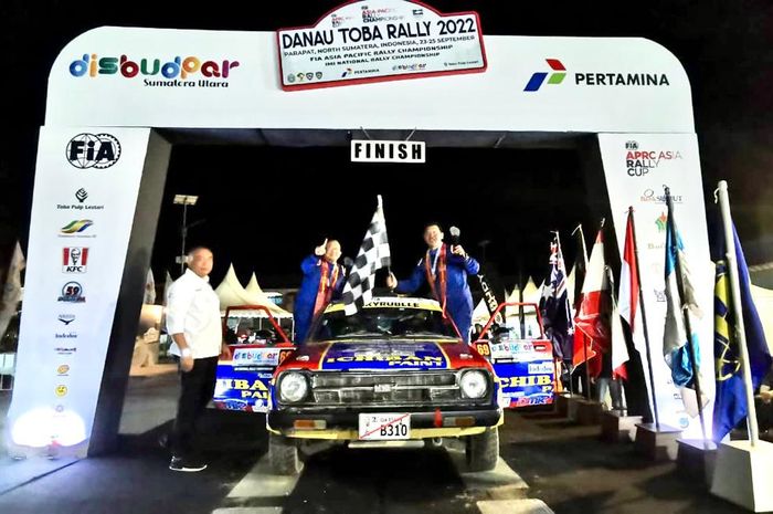 Ronny JS dengan Audi Christanto juara 1 Grup R Danau Toba Rally 2022 putaran 2 (24-25/9/2022) 