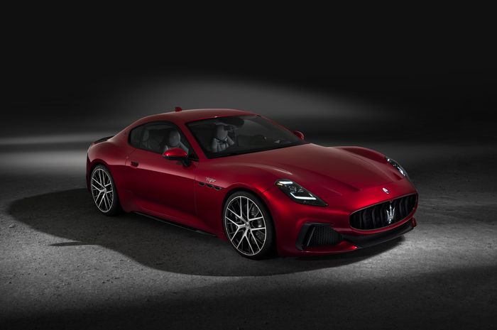 Maserati telah luncurkan mobil baru Maserati GranTurismo.