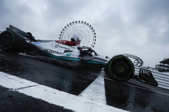 George Russell memimpin FP2 F1 Jepang 2022