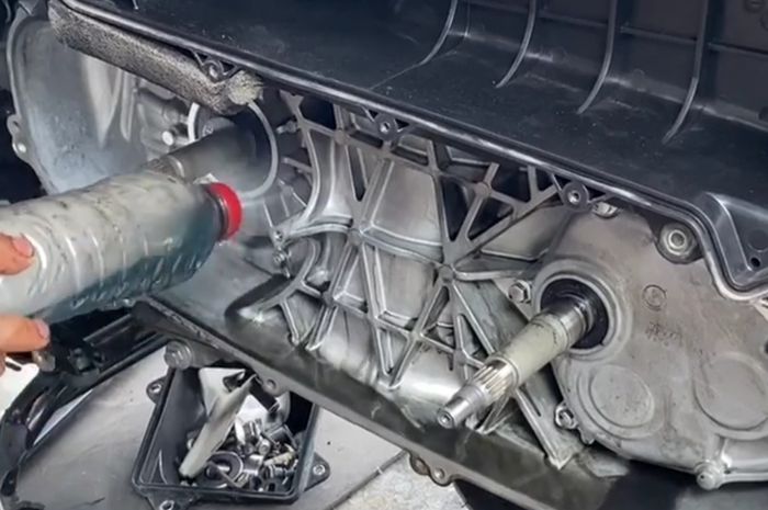 Tips Servis CVT Motor Matic, Ini yang Harus Diperhatikan Saat Motor Berusia Satu Tahun