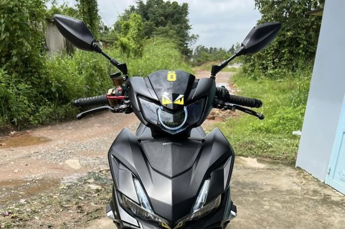 Modifikasi Honda Winner X 150 berkepala Yamaha MX King 150