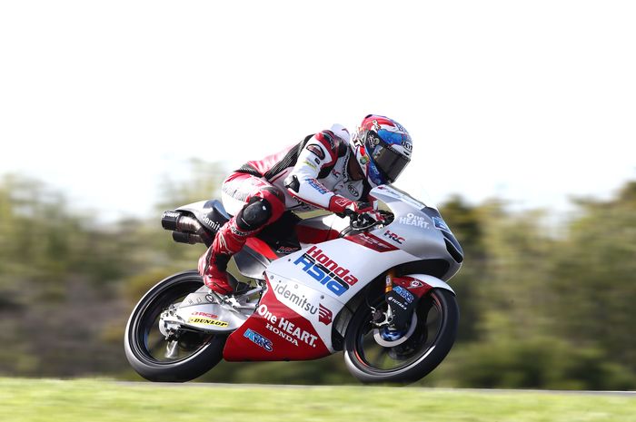 Pembalap muda Indonesia, Mario Suryo Aji akui berhasil tampil percaya diri di sirkuit Phillip Island.