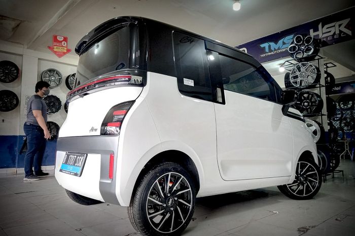 Wuling Air EV ganti pelek ukuran 14x5,5 inci