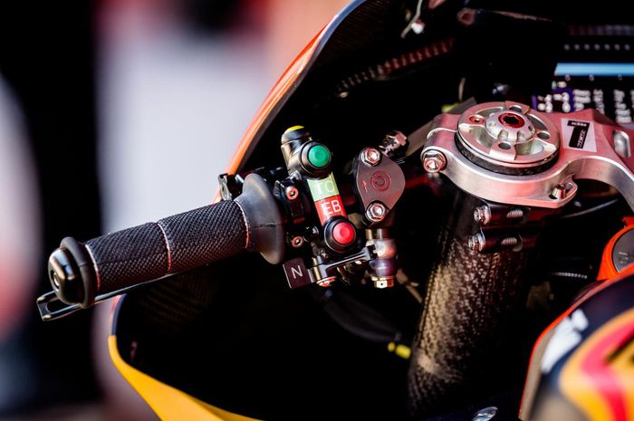 Luca Marini meminta adanya tombol red flag di motor MotoGP 