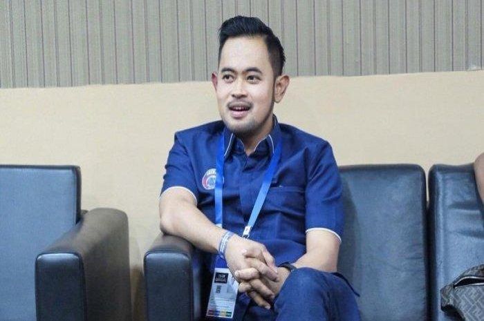 Juragan 99 Gilang Widya Pramana mundur dari Presiden Arema FC