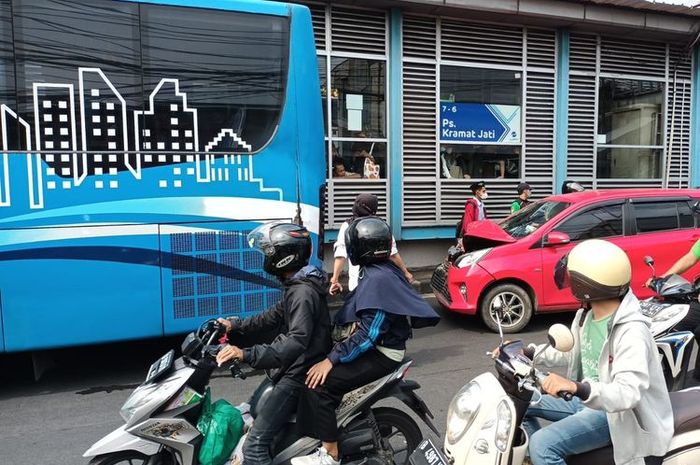 Bus Transjakarta tabrak lansia hingga tewas