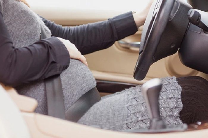 Bumil tetap wajib pakai safety belt saat berkendara