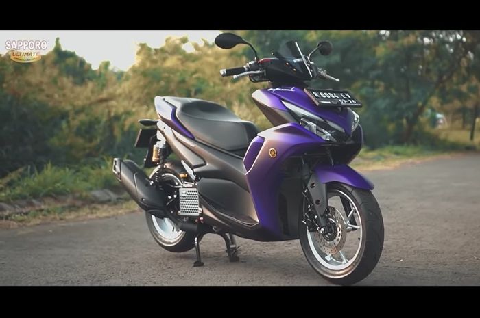 Modifikasi Yamaha Aerox 155 Connected Prestige Violet bikin minder Yamaha Aerox baru