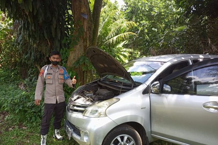 Toyota Avanza warga yang hilang di Warakas, Jakarta Utara berhasil ditemukan pak RT yang berprofesi sebagai anggota Provost Polres Tangsel, Aipda Handi Riyadi