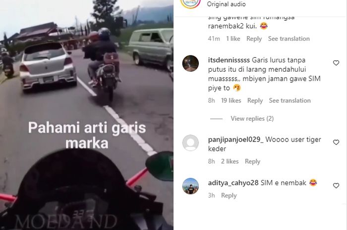Pengendara Honda Tiger bernasib sial saat salip Toyota Yaris di video satu ini.