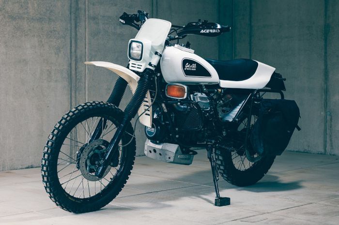 Moto Guzzi NTX 750 scrambler garapan Gas &amp; Oil Bespoke Motorcycles