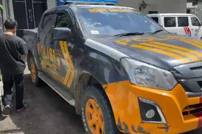 Isuzu D-Max Patroli milik Polda Gorontalo diamankan Satlantas Polres Parepare setelah lakukan tabrak lari pemotor