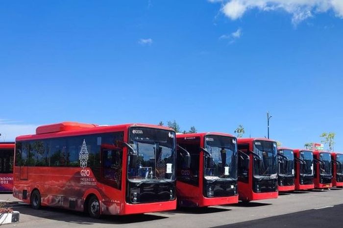 Deret bus listrik DAMRI untuk even KTT G20 di Bali 