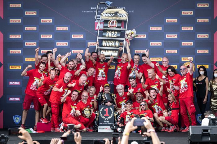 Alvaro Bautista menjawab kenapa pesta gelarnya kurang meriah di World Superbike Mandalika 2022