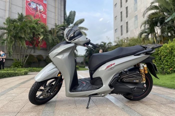 Modifikasi proper Honda SH350i 