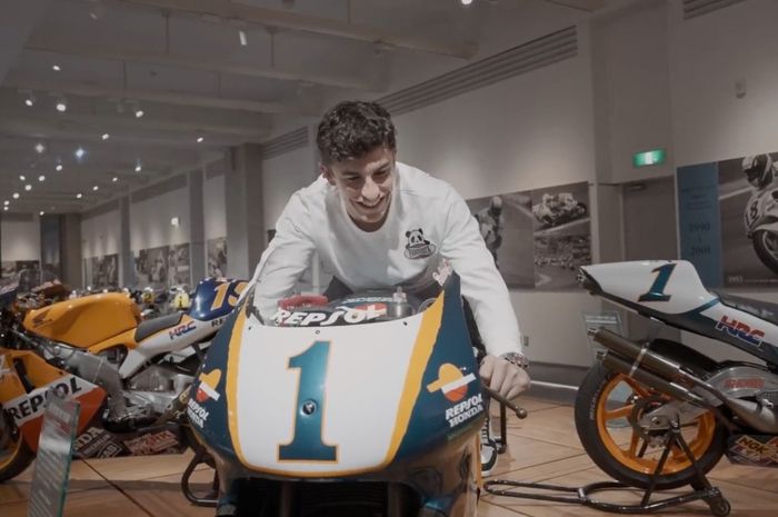 Marc Marquez kepincut ingin test Honda NSR500 Mick Doohan