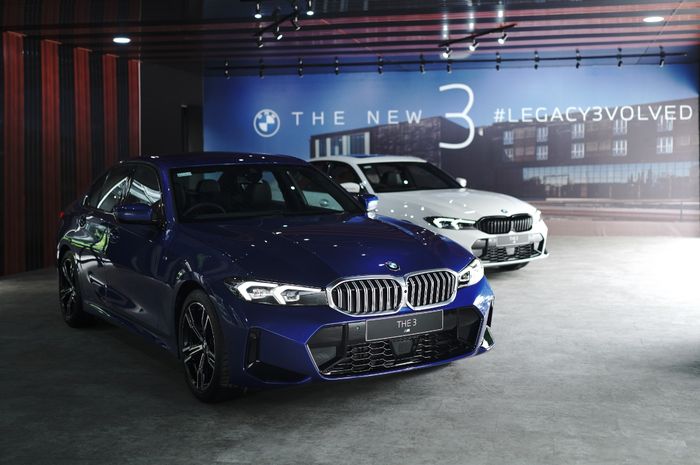 BMW seri 3 baru, BMW 320i M Sport dan BMW 330i M Sport Pro diluncurkan