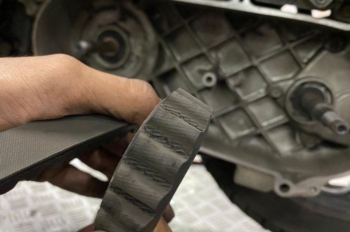 Tips Servis CVT Yamaha Lexi, Segini Biaya Ganti V-Belt di Bengkel Spesialis