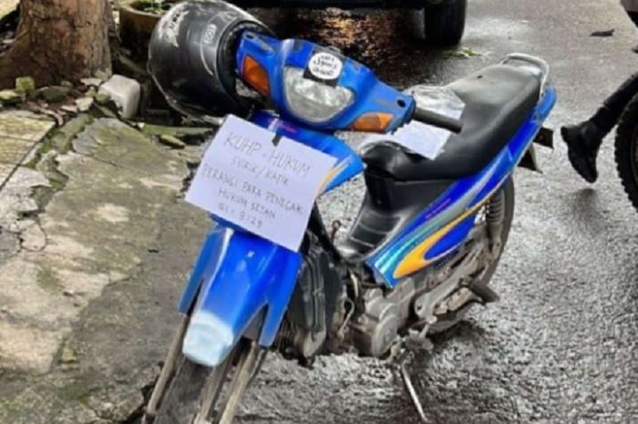 Motor diduga milik pelaku bom bunuh diri di Polsek Astana Anyar  Bandung