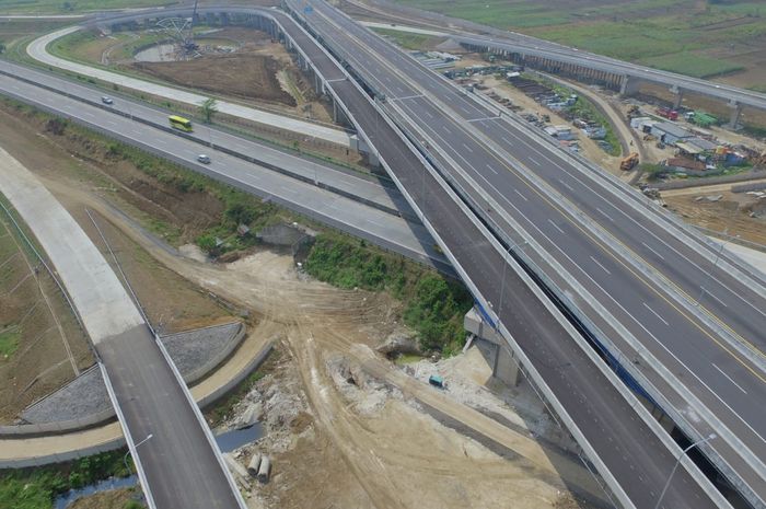Jalan tol yang siap digunakan tahun baru