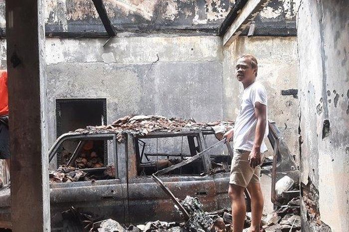 Rumah di Jalan Hos Cokroaminoto Yogyakarta terbakar, Senin (12/12/2022) 