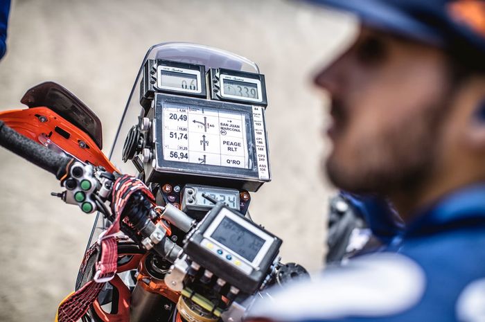 Ada banyak aturan baru di kelas motor Reli Dakar 2023, ada random roadbook