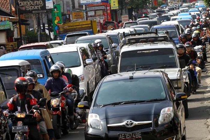 Ilustrasi kemacetan di Malang: Polda Jatim siap lakukan penyekatan saat perayaan tahun baru. 